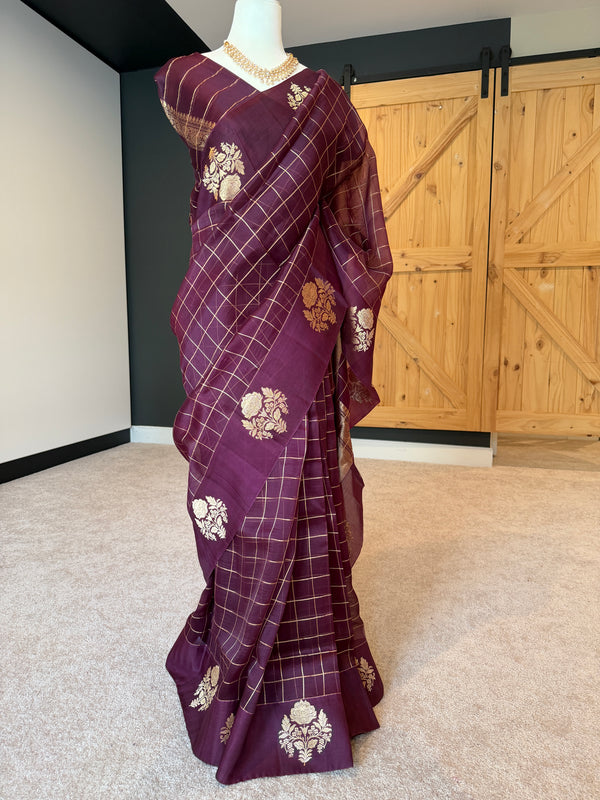 Wine Kora Banarasi with Gold Motifs and Checks