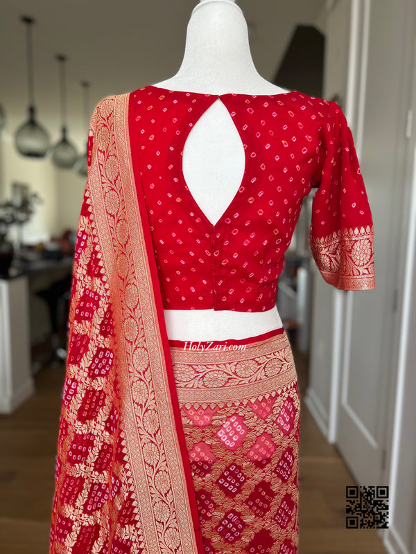 Red Banarasi Khaddi Georgette Saree in Rai Bandhej/Bandhani