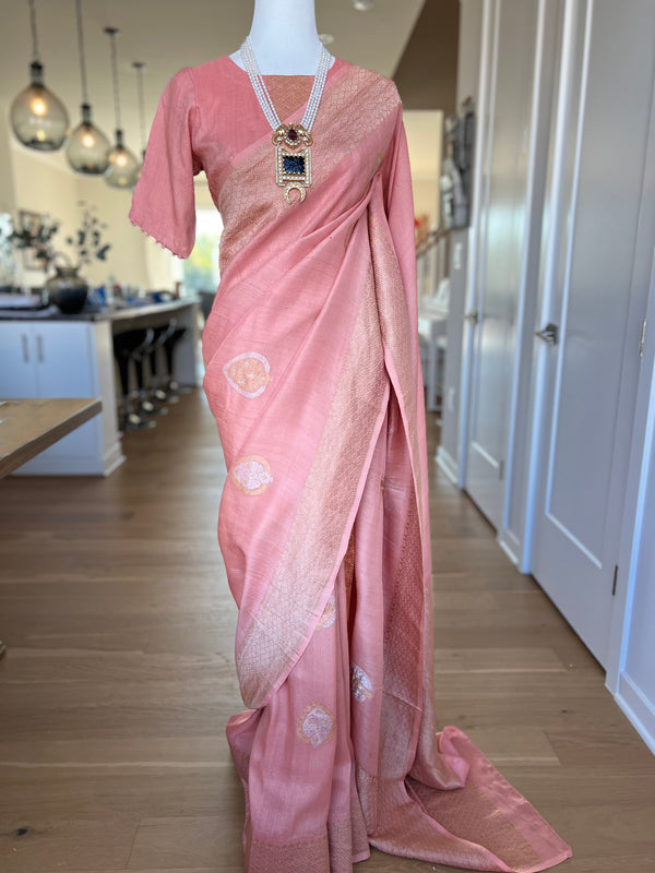 Peach Tussar Georgette Sona Rupa Kaduwa Banarasi Saree